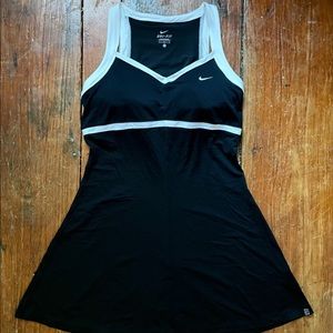 Nike Dri-FIT Tennis Dress Large